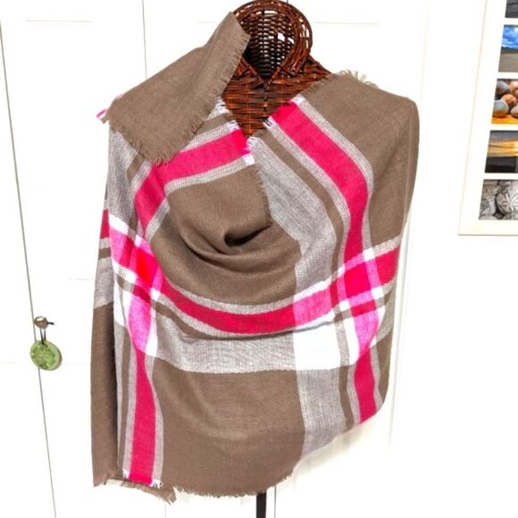 NWOT Large Oblong Light Brown/Pink/White Plaid Scarf by MixIt - Picture 7 of 11